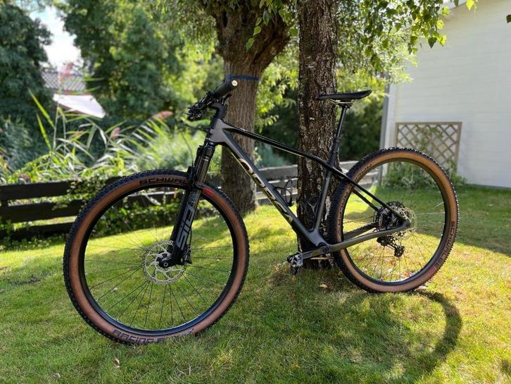 Orbea Alma M30 Carbon 2023 maat M (165-180cm), Fietsen en Brommers, Fietsen | Mountainbikes en ATB, Zo goed als nieuw, Heren, Overige merken