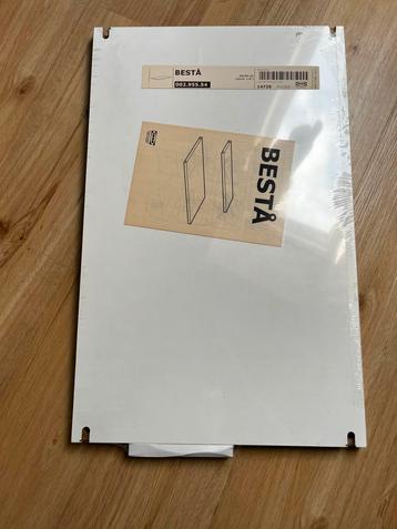 NIEUW: Besta plank 56 x 36 cm wit - 1 stuk beschikbaar voor biedingen