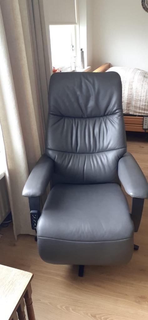 Prachtige STA OP Stoel, Huis en Inrichting, Stoelen, Zo goed als nieuw, Eén, Leer, Ophalen