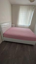 Bed, Huis en Inrichting, Slaapkamer | Bedden, Verzenden, Wit, Tweepersoons, Zo goed als nieuw