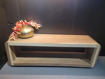 Suar wandmeubel / bank / badkamermeubel / TV meubel beschikbaar voor biedingen