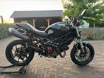 Ducati Monster 1100 TERMIGNONI - NIEUWSTAAT - LAGE KM-STAND, 2 cilinders, Particulier, Meer dan 35 kW, 1100 cc