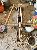 Krik ijzer antiek, Auto diversen, Krikken, Ophalen, Hydraulisch, Schaarkrik