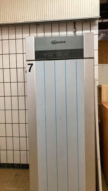 GRAM Profesionele diepvries beschikbaar voor biedingen