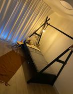 Gaaf bed WOOOD, 85 tot 100 cm, Ophalen of Verzenden, Zo goed als nieuw, Matras