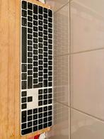 Apple Magic Keyboard met Numeriek Toetsenblok - Zilver, Computers en Software, Toetsenborden, Ophalen, Multimediatoetsen, Zo goed als nieuw