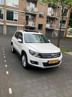 Volkswagen Tiguan 2.0 TDI 140pk 2013 Wit, Auto's, Volkswagen, Stof, Zwart, 4 cilinders, Wit