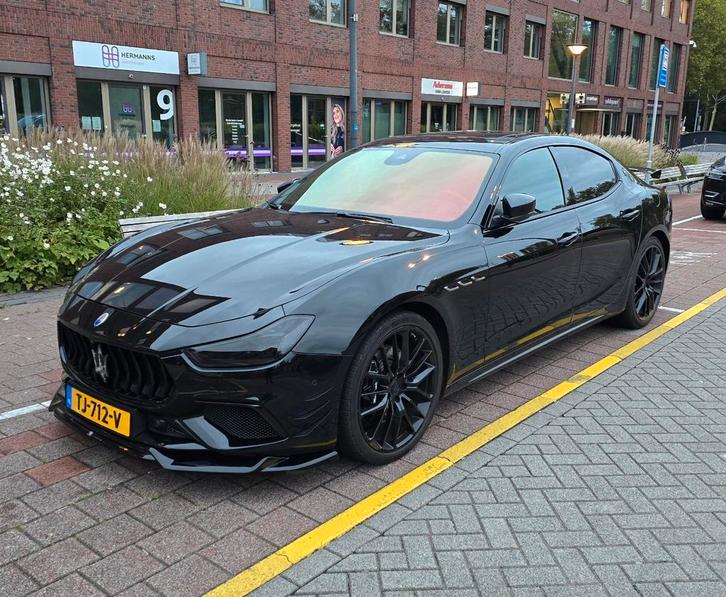 Maserati Ghibli 3.0 V6 257KW AUT 2018 Zwart, Auto's, Maserati, Particulier, Ghibli, Benzine, F, Sedan, Automaat, Origineel Nederlands