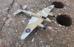 Mosquito 63160 vliegtuig diecast, Hobby en Vrije tijd, Modelbouw | Vliegtuigen en Helikopters, Ophalen of Verzenden, Gebruikt