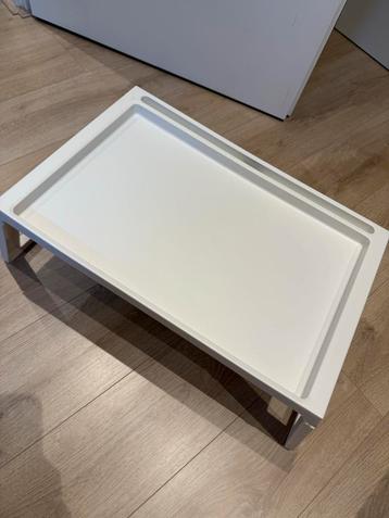 IKEA KLIPSK bedtafeltje beschikbaar voor biedingen