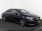 Mercedes-Benz CLA-klasse 180 Upgrade Edition Autmaat | Vol O, 4 cilinders, 715 kg, Blauw, Leder en Stof