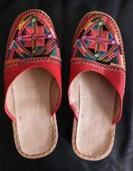 Inheemse geborduurde slippers, maat 38 - nieuw, Slippers, Overige kleuren, Nieuw, Ophalen of Verzenden