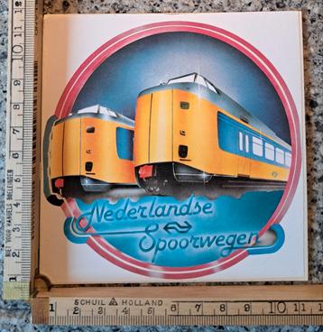 Vintage sticker Nederlandse Spoorwegen NS logo merk 2 trein beschikbaar voor biedingen