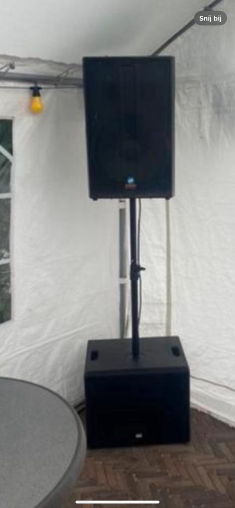 Geluidsinstallatie / speakers  / licht / overige  VERHUUR!, Hobby en Vrije tijd, Feestartikelen | Verhuur, Zo goed als nieuw, Ophalen