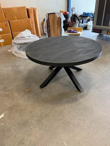 Nieuwe mango eettafel 140 cm doorsnee beschikbaar voor biedingen