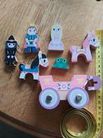 Houten poppetjes met wagen: sprookjes, Ophalen of Verzenden, Zo goed als nieuw, Poppenhuis