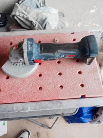 Bosch Accu Haakse Slijper - Zo goed als nieuw! beschikbaar voor biedingen