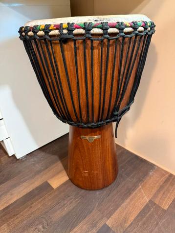 Djembe ghana 🇬🇭 beschikbaar voor biedingen