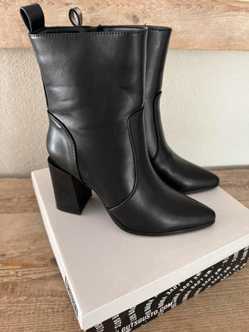 NIEUW Guts & Gusto zwarte enkellaarsjes maat 38 beschikbaar voor biedingen