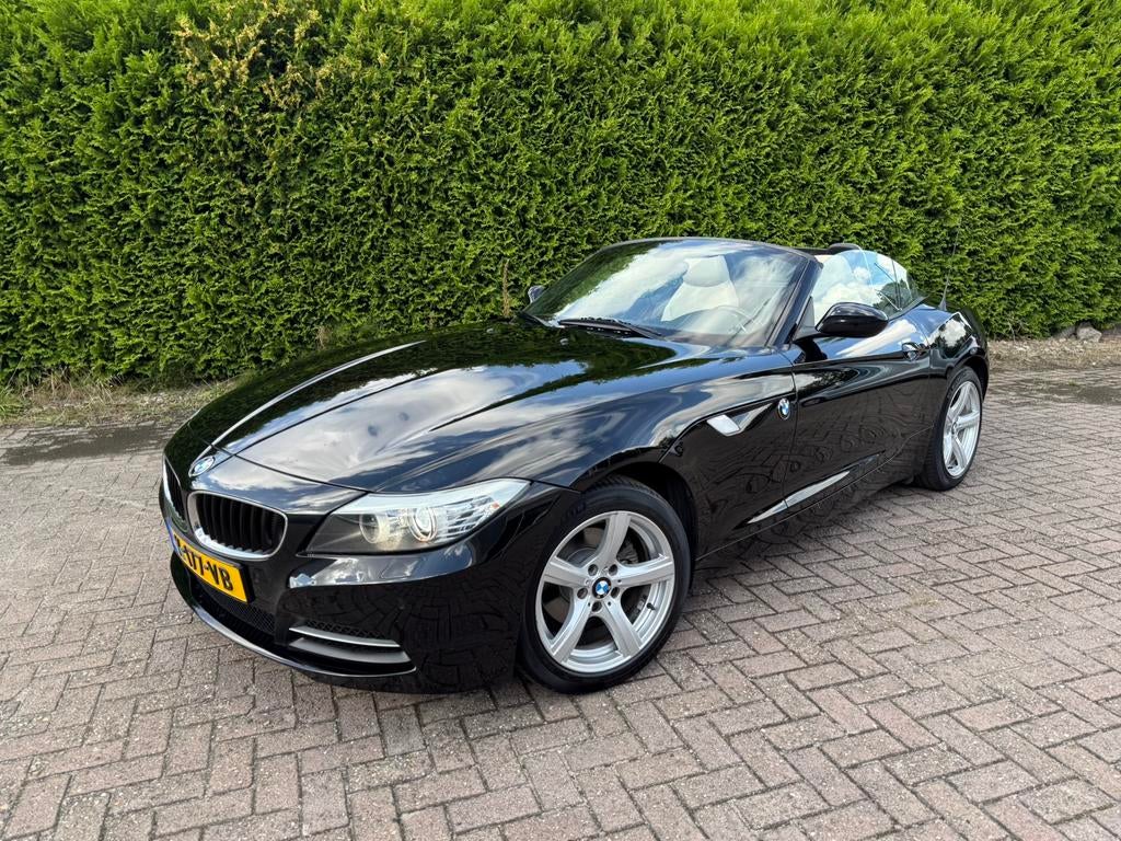 BMW Z4 2.5 Roadster Sdrive 23I AUT 2011 Zwart, Auto's, BMW, Bedrijf, Te koop, Z4, ABS, Airbags, Airconditioning, Bluetooth, Boordcomputer
