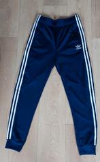 Adidas trainingsbroek Prime blue 3 stripes voetbal zgan., Kinderen en Baby's, Kinderkleding | Maat 170, Adidas, Jongen of Meisje