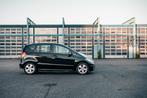 Mercedes-Benz A-klasse 160 BlueEFFICIENCY Business Class Ava, Voorwielaandrijving, Euro 5, Leder en Stof, Zwart