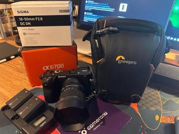 Sony Alpha A6700 + Sigma 18-50mm + Full Insurance-2.5 years beschikbaar voor biedingen