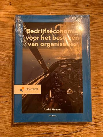 Bedrijfseconomie voor het besturen van organisaties beschikbaar voor biedingen