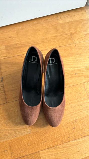 Dungelmann Cognac Pumps - Maat 39 beschikbaar voor biedingen