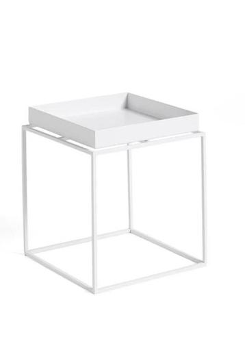 Te koop: Twee HAY Tray Tables (wit, 30x30 cm)   beschikbaar voor biedingen