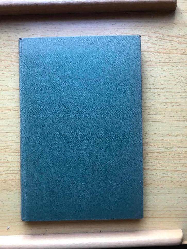 Typen van sociale structuur in Oost-Indonesië, Boeken, Overige Boeken, Gelezen, Ophalen of Verzenden