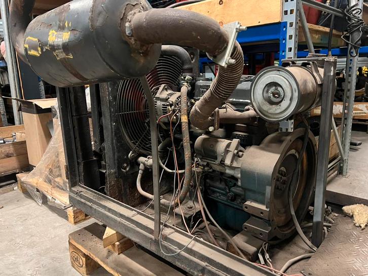 Kubota D1105, 24 volt, Doe-het-zelf en Verbouw, Motoren, Zo goed als nieuw, Benzinemotor, Ophalen