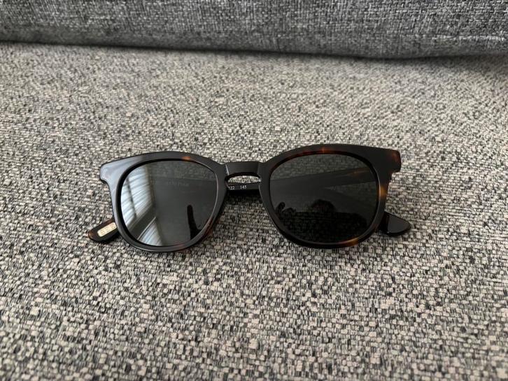 SEE 6170 polar, chique zonnebril van een goed Italiaans merk, Sieraden, Tassen en Uiterlijk, Zonnebrillen en Brillen | Heren, Nieuw