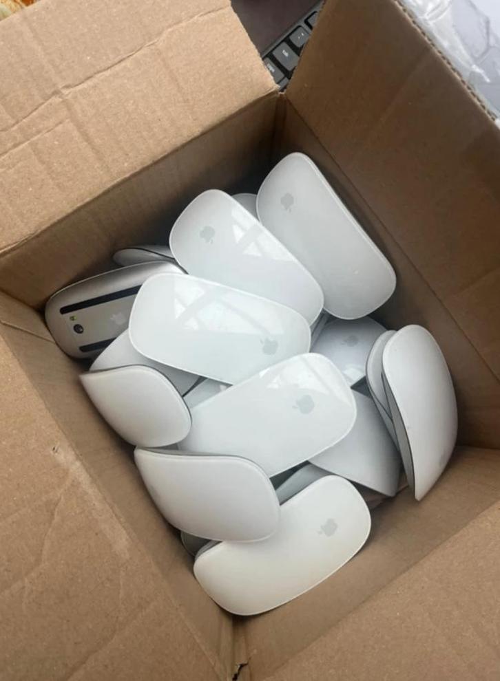 30 apple muizen draadloos, Computers en Software, Muizen, Gebruikt, Muis, Draadloos, Ophalen of Verzenden