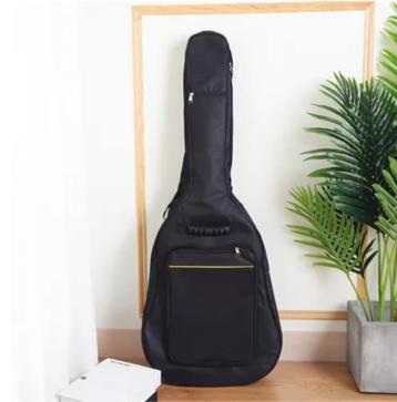 Gitaar tas beschikbaar voor biedingen