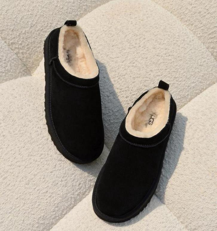 UGG black classic micro zwart maat 38 Uggs mini, Kleding | Dames, Schoenen, Nieuw, Lage of Enkellaarzen, Zwart, Verzenden