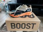 Adidas Yeezy Boost 700 Enflame Amber 44, Nieuw, Adidas Yeezy, Ophalen of Verzenden, Sneakers of Gympen