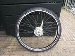 26 inch voorwiel met naafdynamo en v brake en nieuwe band, Ophalen, Zo goed als nieuw, Algemeen, Wiel