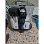 Delonghi nespresso koffiezetapparaat EN720M, Ophalen of Verzenden, Zo goed als nieuw, Koffiemachine