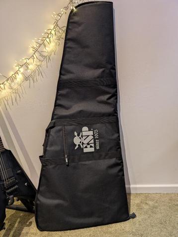 ESP DELUXE WEDGE GUITAR GIG BAG V-Shape beschikbaar voor biedingen