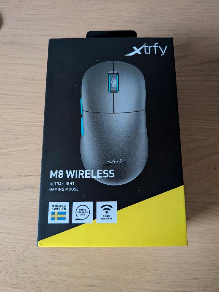 Xtrfy M8 Wireless, Computers en Software, Muizen, Zo goed als nieuw, Muis, Rechtshandig, Draadloos, Gaming muis, Ophalen of Verzenden