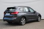 BMW X1 xDrive25e Executive M Sport Automaat / Sportstoelen /, Auto's, BMW, 8 kWh, Gebruikt, 750 kg, Met garantie (alle)