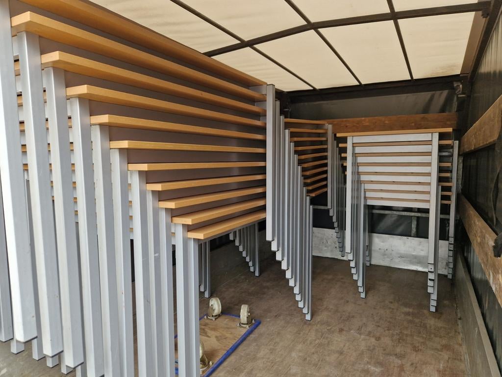 Partij stapelbare tafels, Gebruikt, 100 tot 150 cm, 50 tot 100 cm, Modern