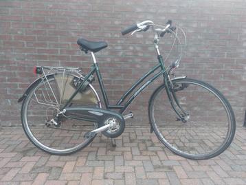 Gazelle Medeo damesfiets met versnellingen in nette staat beschikbaar voor biedingen