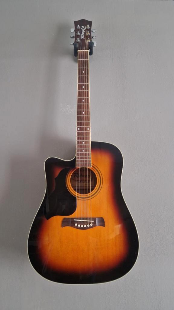 Linkshandige Semi-Akoestische Sunburst Gitaar, Muziek en Instrumenten, Snaarinstrumenten | Gitaren | Akoestisch, Ophalen