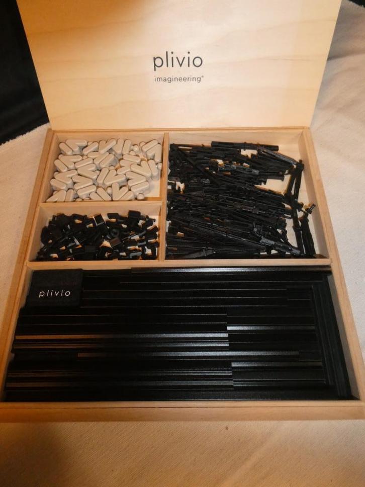 Bureau Gadgets Plivio_imagineering doosje, Verzamelen, Overige Verzamelen, Nieuw, Ophalen of Verzenden