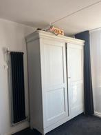 Mooie sfeervolle Franse kast, Huis en Inrichting, Gebruikt, 200 cm of meer, Ophalen of Verzenden, 200 cm of meer