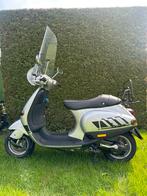 Nette Vespa ET 50 4-takt, Fietsen en Brommers, Scooters | Vespa, Benzine, Overige modellen, Ophalen of Verzenden, Zo goed als nieuw