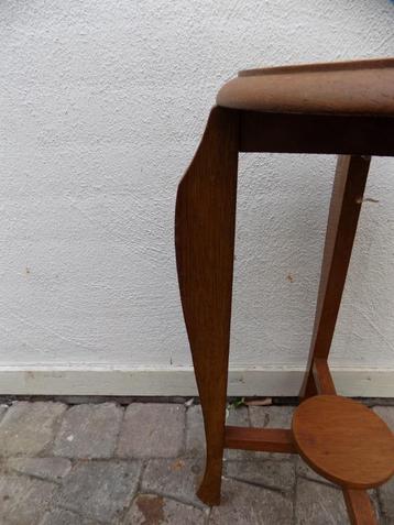 Tafel bijzettafel plantentafel jugendstil vintage antiek beschikbaar voor biedingen