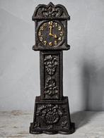 Gietijzeren spaarpot klok, Gebruikt, ., Ophalen of Verzenden, .